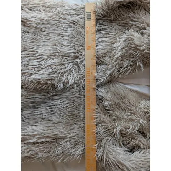 H&M Divided Shaggy Mob Wife Faux Fur Coat Beige Small - Picture 7 of 10